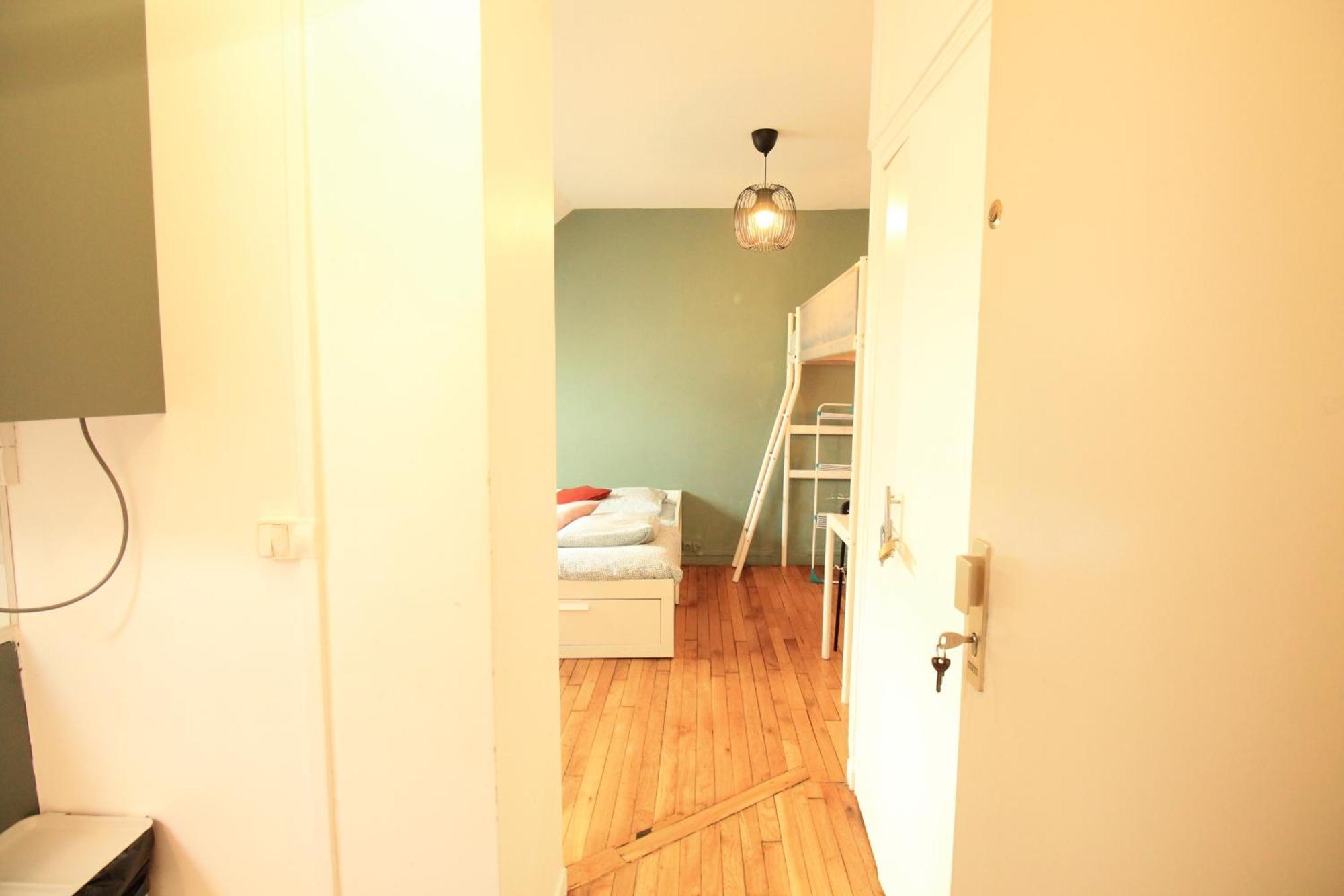 Disponible - Appartement Entier - 10Mn Rer B Aeroport Cdg - Paris Gare Du Nord, T11 Express, Le Bourget, Tout Equipe, Netflix Gratuit, 3 Personnes, 4Eme Etage, Escaliers, Parc Des Expositions, Parking Rue Gratuit Apres 19H ดร็องซี ภายนอก รูปภาพ